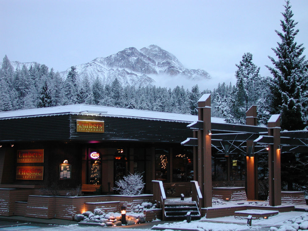 Marmot Lodge Jasper Ngoại thất bức ảnh